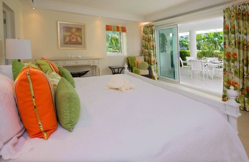 Saint Matthias Condo | Modern Beachfront Luxury with Pool - Palm Beach 110
