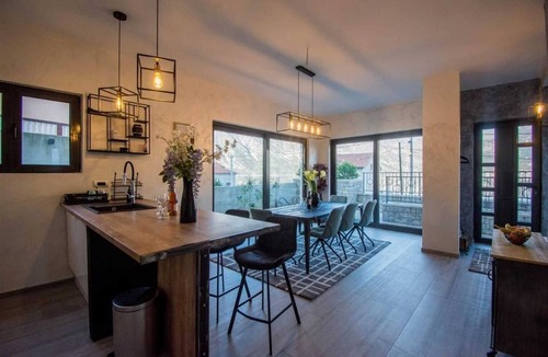 Kamenari Villa | Modern beachfront villa in the Boka Bay