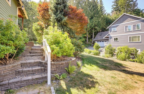 Bellingham Apartment | Modern Bellingham Retreat Near Galbraith Mountain!