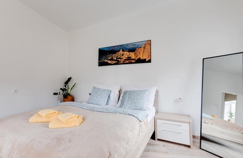 Hostivar Apartment | Modern, bright and spacious apartment