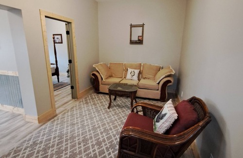 Carsley House | Modern Bunkhouse in a rural Virginia setting near Williamsburg & Smithfield