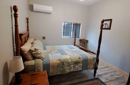 Carsley House | Modern Bunkhouse in a rural Virginia setting near Williamsburg & Smithfield