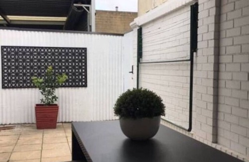 Adelaide Central Business District Apartment | Modern Central Chinatown Home