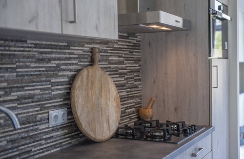 Hellevoetsluis Ski Chalet | Modern chalet at 4.5 km. from Rockanje