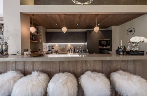 Courchevel Ski Chalet | Modern chalet, mountain view - 8 (+2) guests