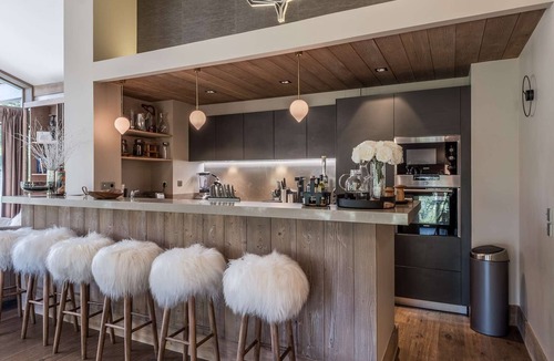 Courchevel Ski Chalet | Modern chalet, mountain view - 8 (+2) guests