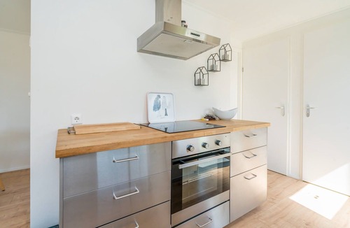 Westenschouwen House | Modern chalet situated on the edge of the park. This chalet has much to offer for both adults and ch