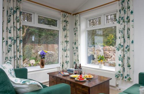 Pen-y-sarn House | Modern Character Welsh Cottage with Garden - Pass the Keys