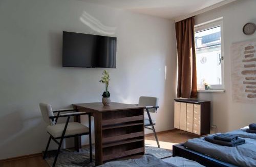 Funfhaus Apartment | Modern charming Apartment perfect for exploring