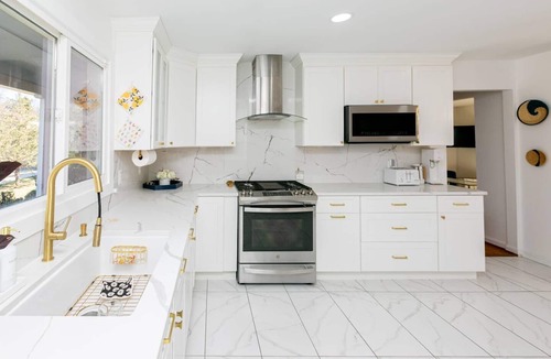 White Oak House | Modern Chic Home W/Lots Of Natural Light Near DC
