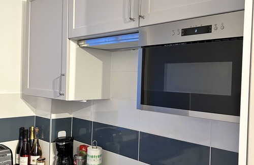 Clamart Apartment | Modern chic Parisian apartment. close to major attractions! Salut!