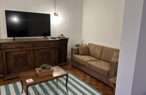 Clamart Apartment | Modern chic Parisian apartment. close to major attractions! Salut!
