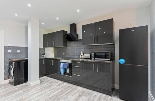 Harwich Apartment | Modern Coastal Apartment