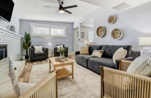 Jacksonville Beach House | Modern Coastal Cottage
