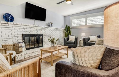 Jacksonville Beach House | Modern Coastal Cottage