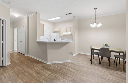 Sand Ridge Apartment | Modern Comfort w/Balcony, Kitchen & WiFi