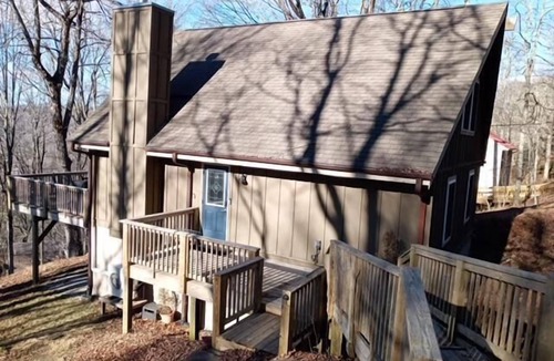 Mars Hill Cabin | Modern comfort with mountain charm!