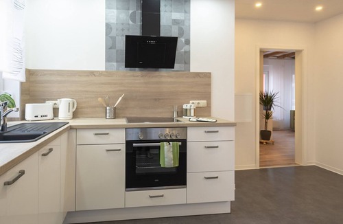 Lengfurt Apartment | Modern, comfortable vacation apartment with terrace, on the Main Valley cycle path,