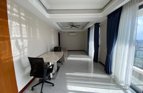 Tuol Kouk Apartment | Modern Condo in Phnom Penh with City View By DN