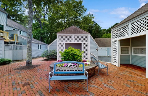 Mews Village Condo | Modern condo near golf & beach with AC, deck, W/D and board games