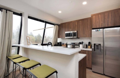 Kerr Gulch Condo | Modern condo with town and mountain views!