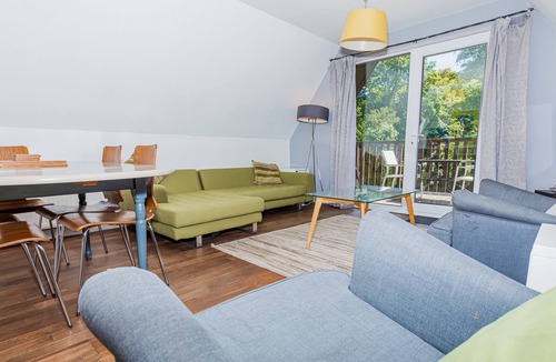 St. Ann's Chapel Ski Chalet | Modern cornwall countryside lodge with pool access