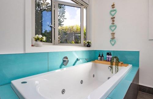 Palmerston North House | Modern, Cozy and Spacious 3 bedroom Home near City Centre