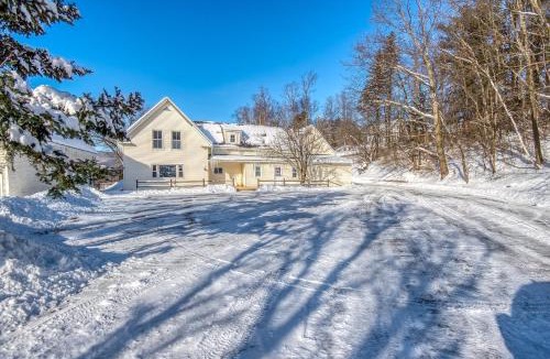 Whitefield House | Modern Cozy Apt Hiking Skiing Touring 1st Floor