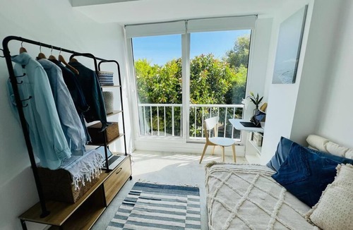 Playa de San Juan Apartment | Modern, cozy, bright apartment in San Juan, Alicante