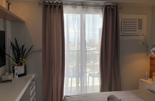 Mabolo Condo | Modern & Cozy Minimalist Space with Balcony