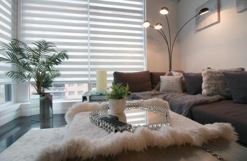 Connaught Apartment | Modern Cozy Nest