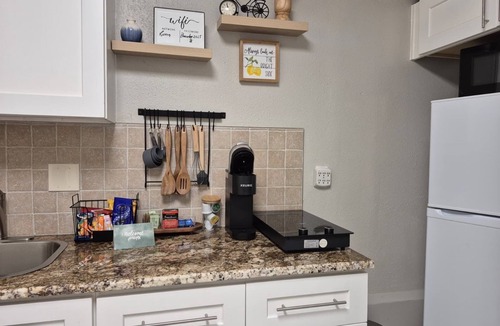 Brandon Apartment | Modern,cozy private room and convienience with comfort in Brandon