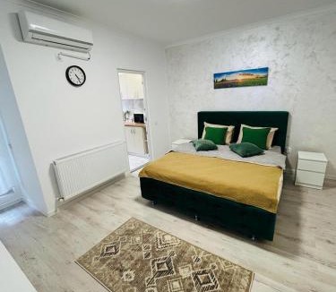 Bucharest Apartment | Modern & Cozy Studio with Balcony