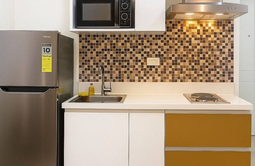 Don Bosco Condo | “Modern Cozy Unit with Balcony & Fast Wi-Fi – Near SM Bicutan”