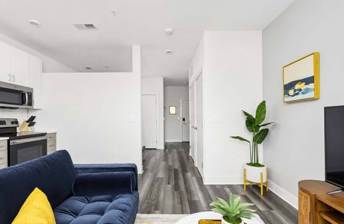 Cole-Noble District Apartment | Modern CozySuites Studio Apartment