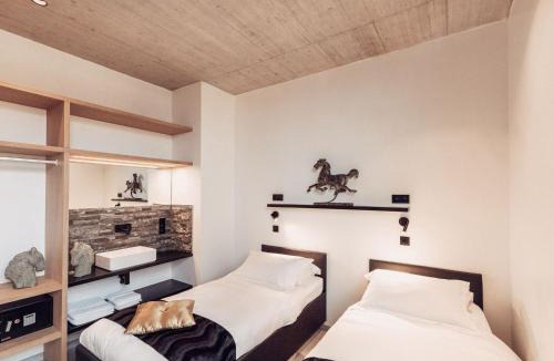 Warsage Villa | Modern Dalhem Villa with Views