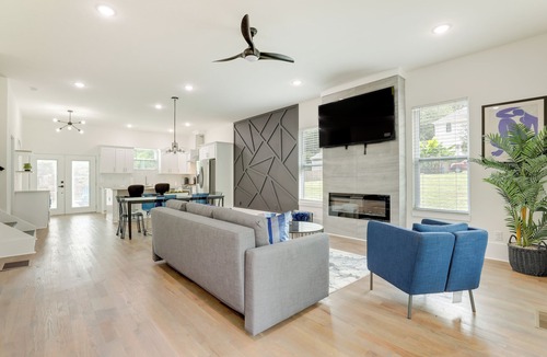 Belvedere Park Cottage | Modern Decatur Home ~ 7 Mi to Atlanta!