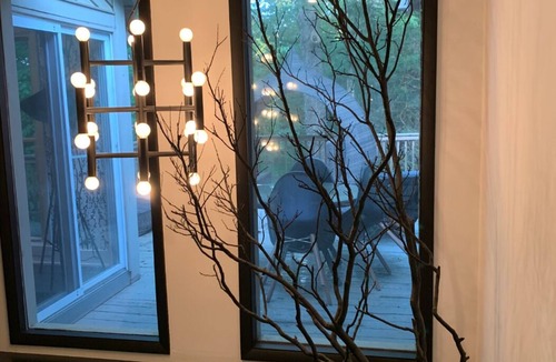 High Point House | Modern Decor House in quiet and safe neighborhood
