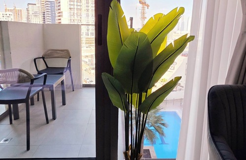 Jadaf Apartment | Modern Deluxe Studio in Dubai