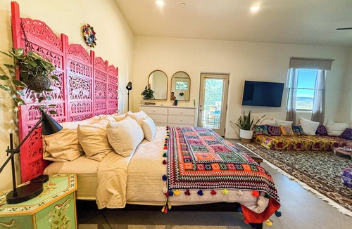 Clarkdale Resort | Modern Desert Suite in Boutique Resort