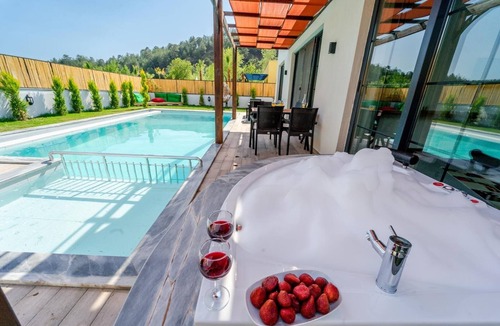 Mentese Villa | Modern Design 2 Bedroom Private villa Located in Fethiye/Seydikemer