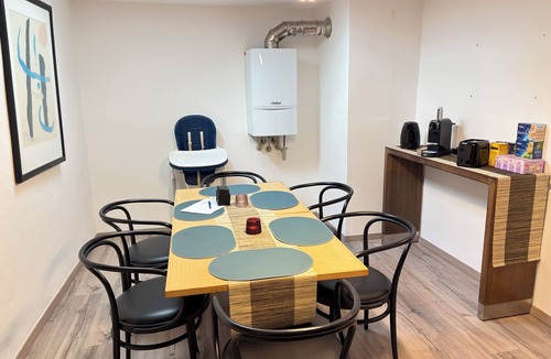 Hoffeld Apartment | Modern design apartment in the old town - stylish & central, 3 bedrooms