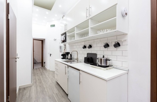 Terezvaros Apartment | ⭐MODERN DESIGN ☕FREE-BEER & BREAKFAST ❤️AIRCO