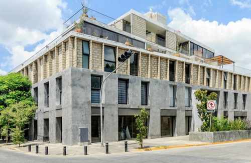 Downtown Guadalajara Apartment | Modern Design Loft w/Gym & Coworking | 2 BD | Tribu Colón