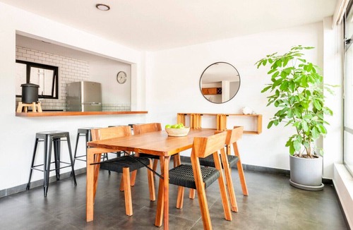 Hipodromo Apartment | Modern, Design Apartment with amazing Street Views