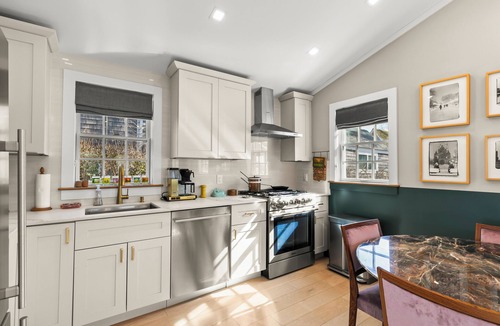 Provincetown House | Modern Design - Walk to Galleries, Dining, Beach