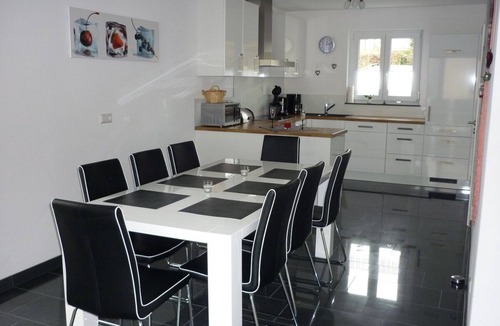 Stetten House | Modern DHH, exclusive amenities and fantastic views of Lake Constance