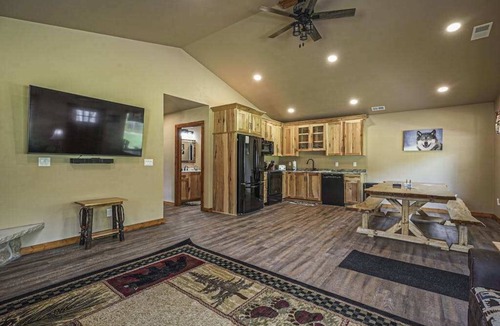 Conover House | Modern dog-friendly cabin with hot tub, gas fireplace, patio, grill, & washer/dr