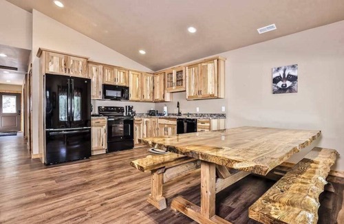 Conover House | Modern dog-friendly cabins with hot tub, fireplace, patio, grill, central AC, & W/D