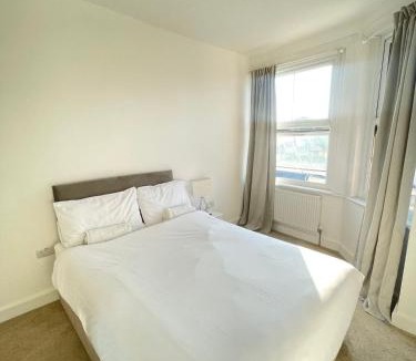 Edgware House | Modern Double Bedroom with Marble private bathroom